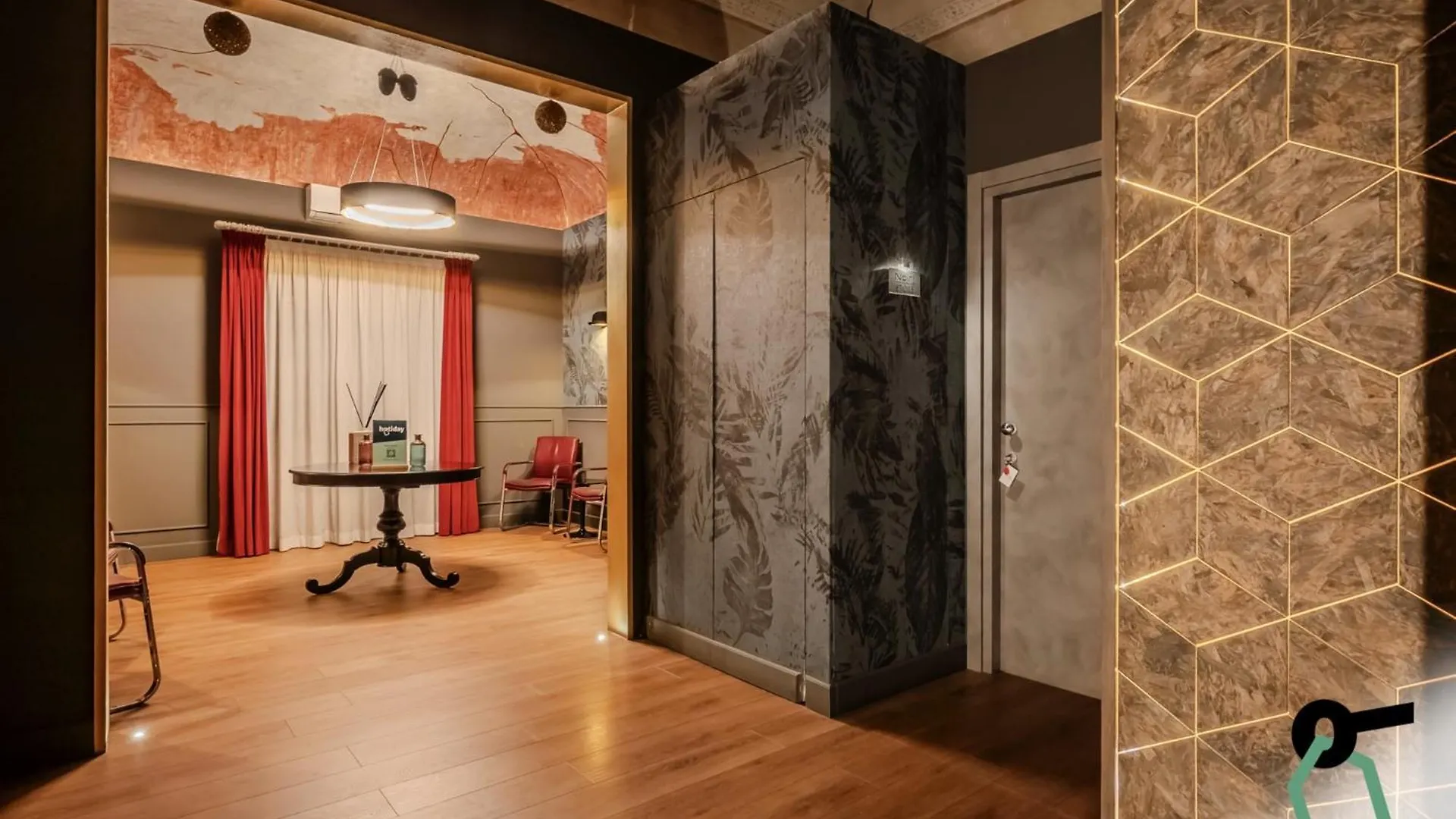 Hotiday Room Collection - Palermo Palco Noir 0*,