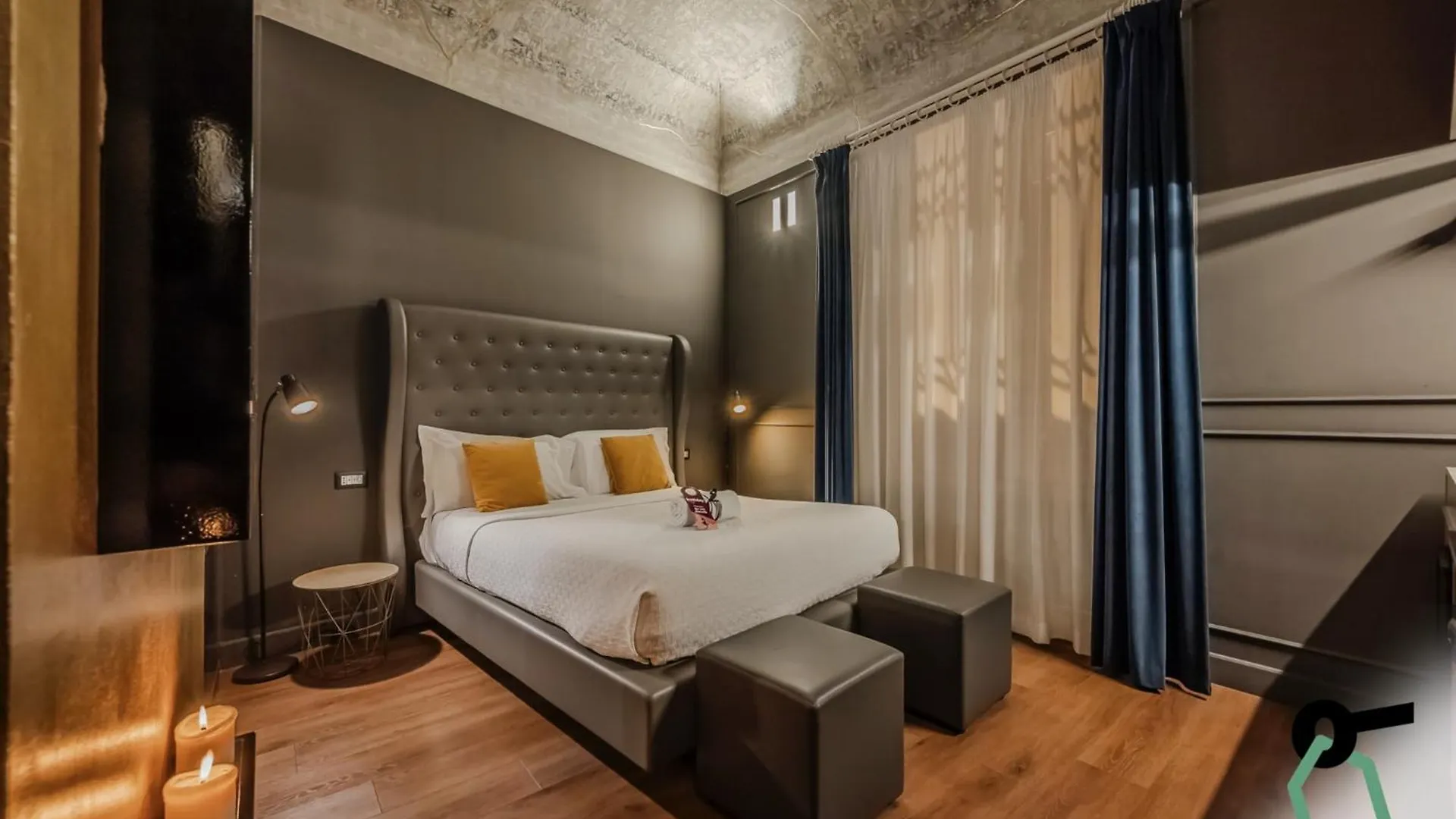 Hotiday Room Collection - Palermo Palco Noir 0*,