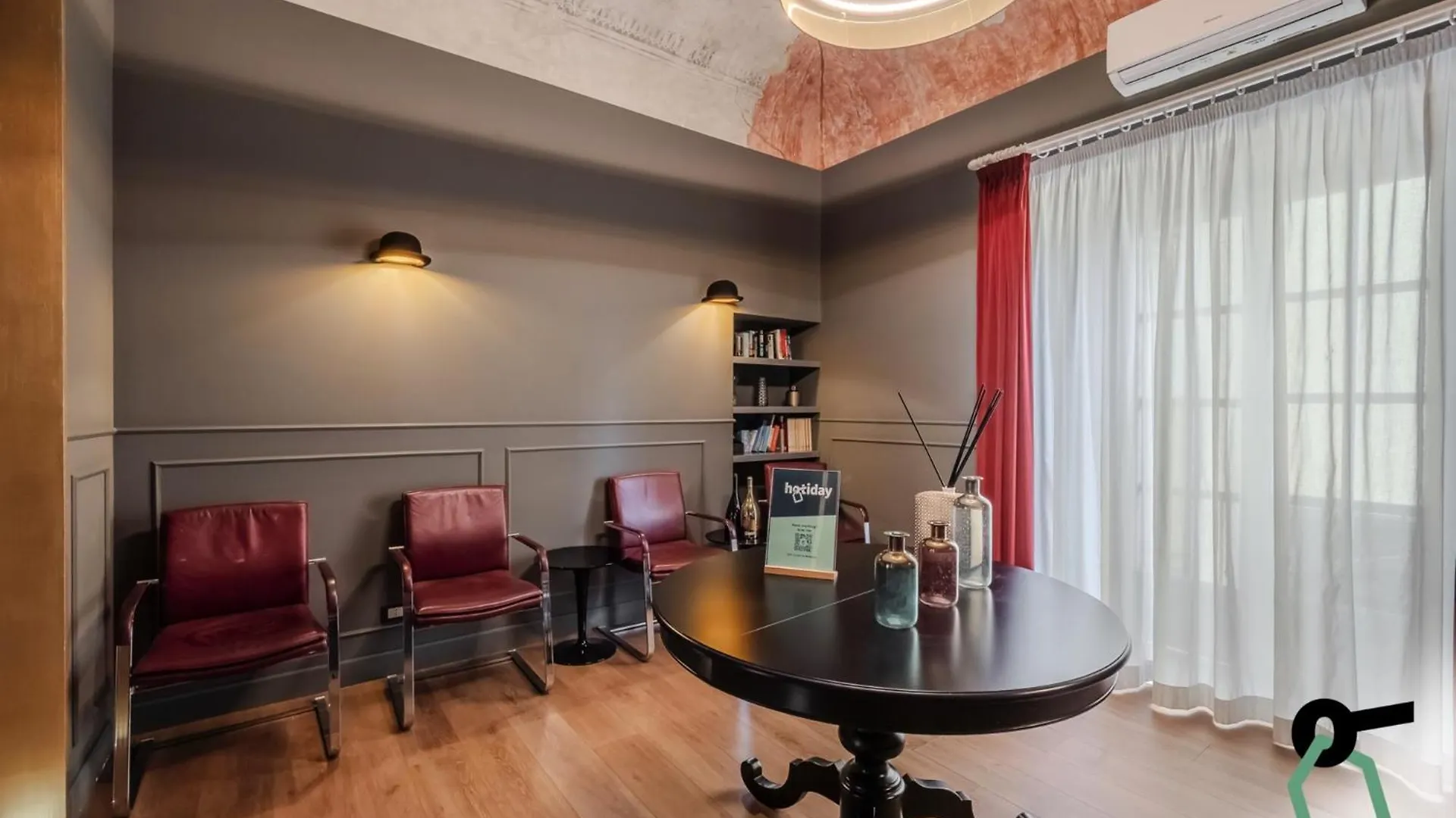 Hotiday Room Collection - Palermo Palco Noir Italia